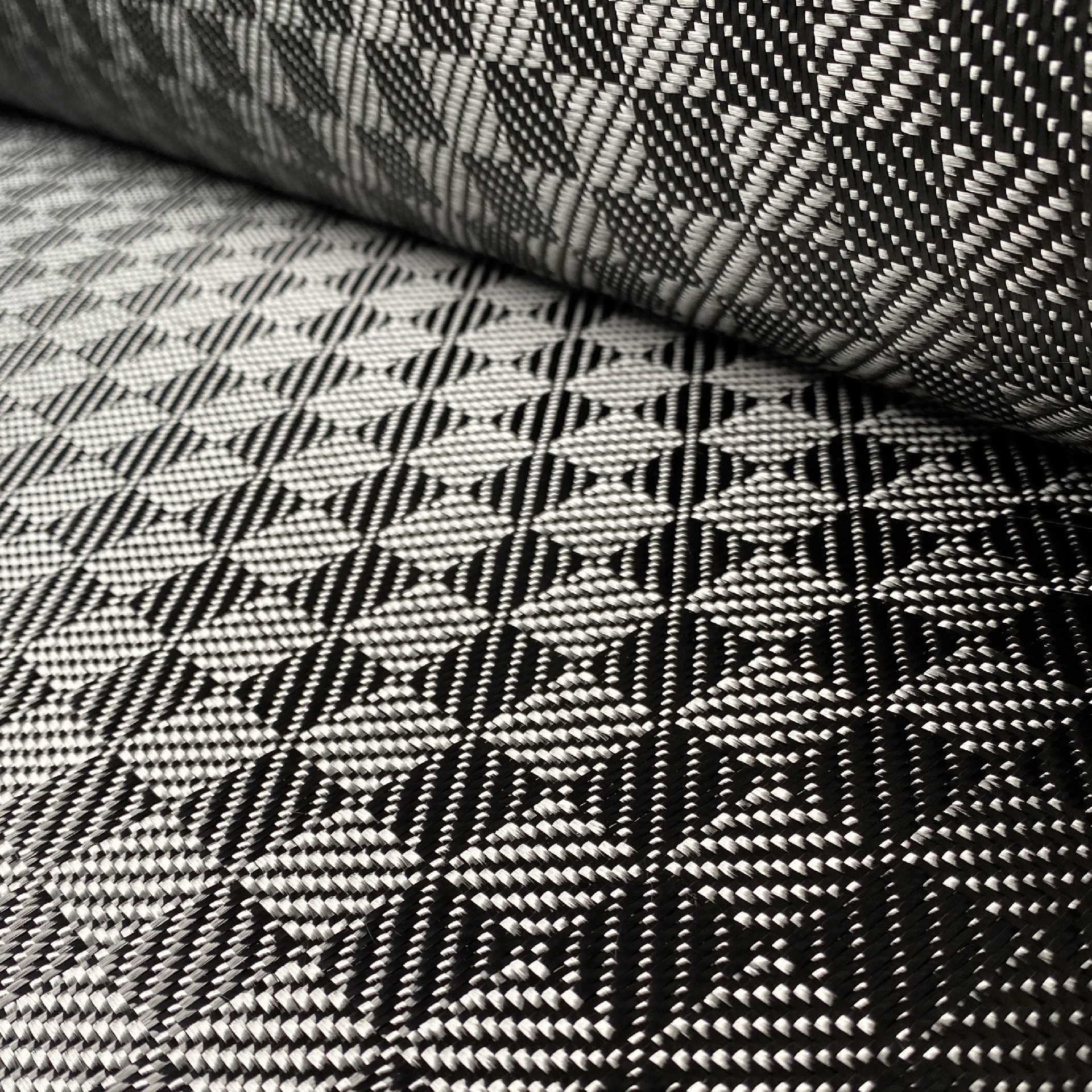 square wevae carbon fiber fabric .jpg